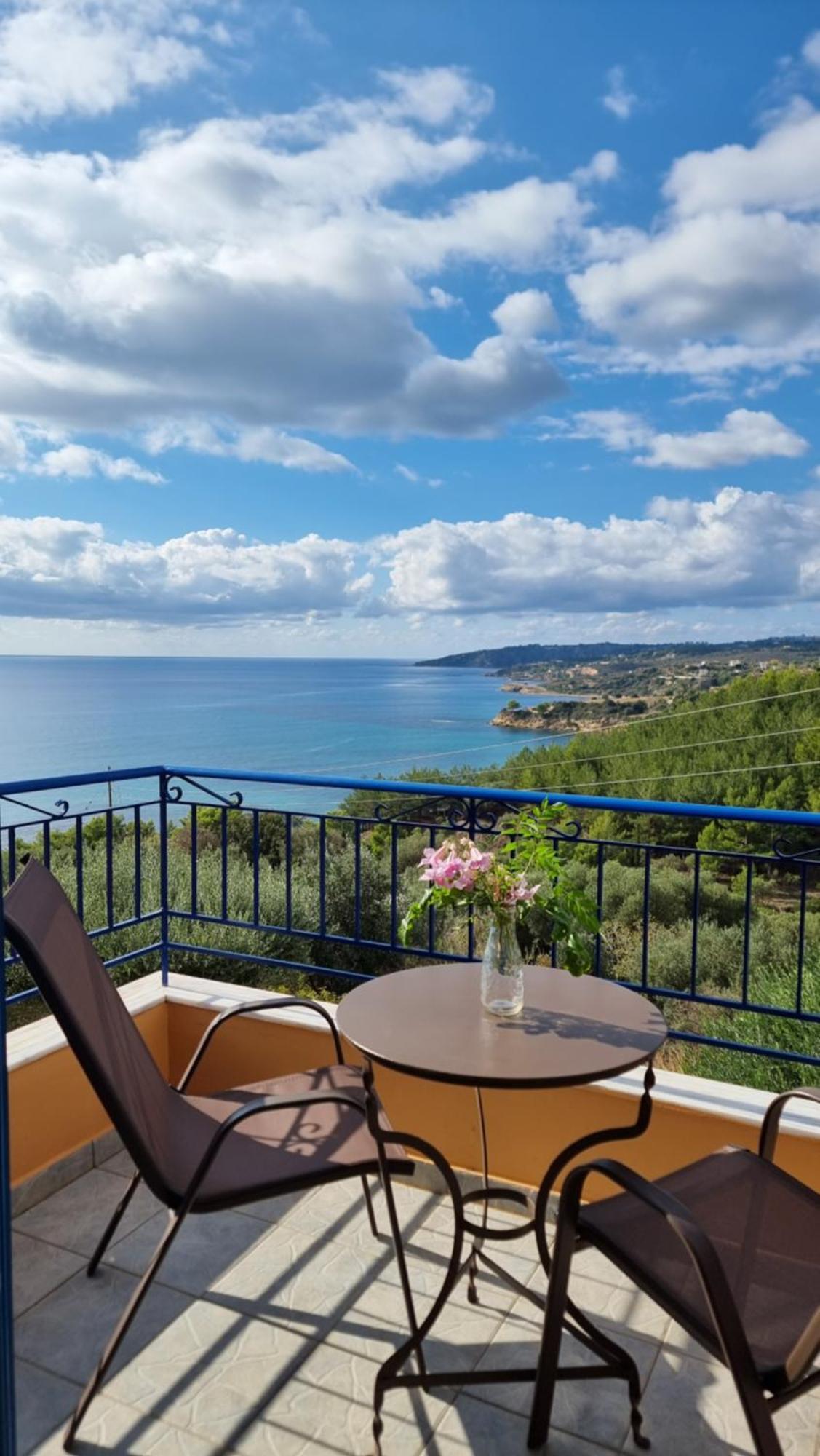 Afrato Village Sea View Apartments Trapezaki  Exteriör bild