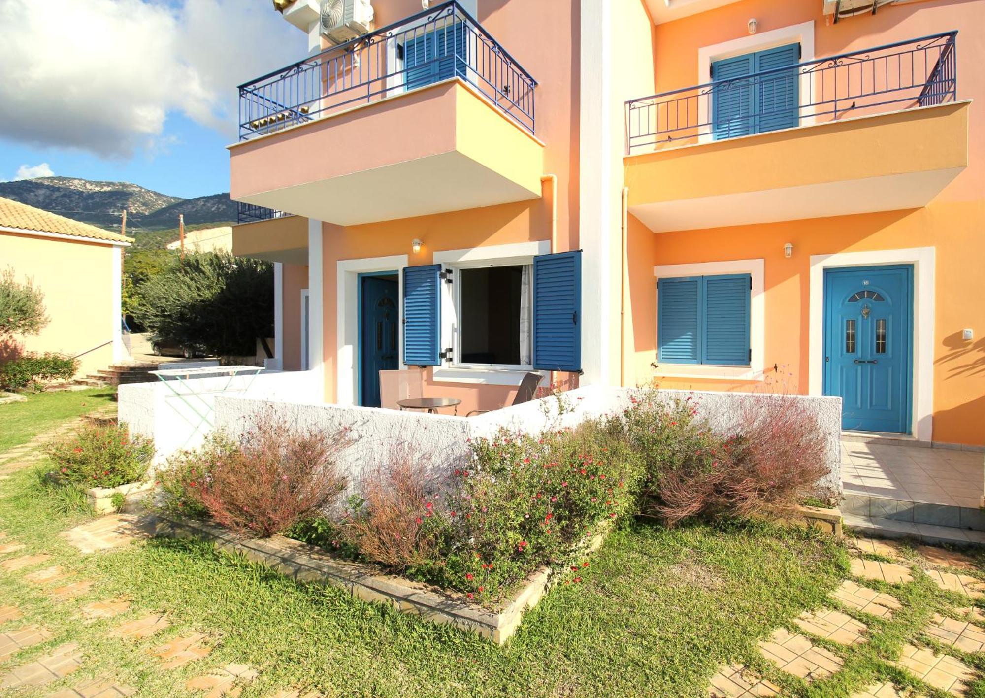 Afrato Village Sea View Apartments Trapezaki  Exteriör bild